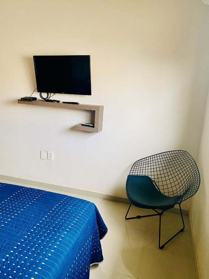 Departamento Muy Cerca De La Playa En Condominios La Paz 马萨特兰 外观 照片